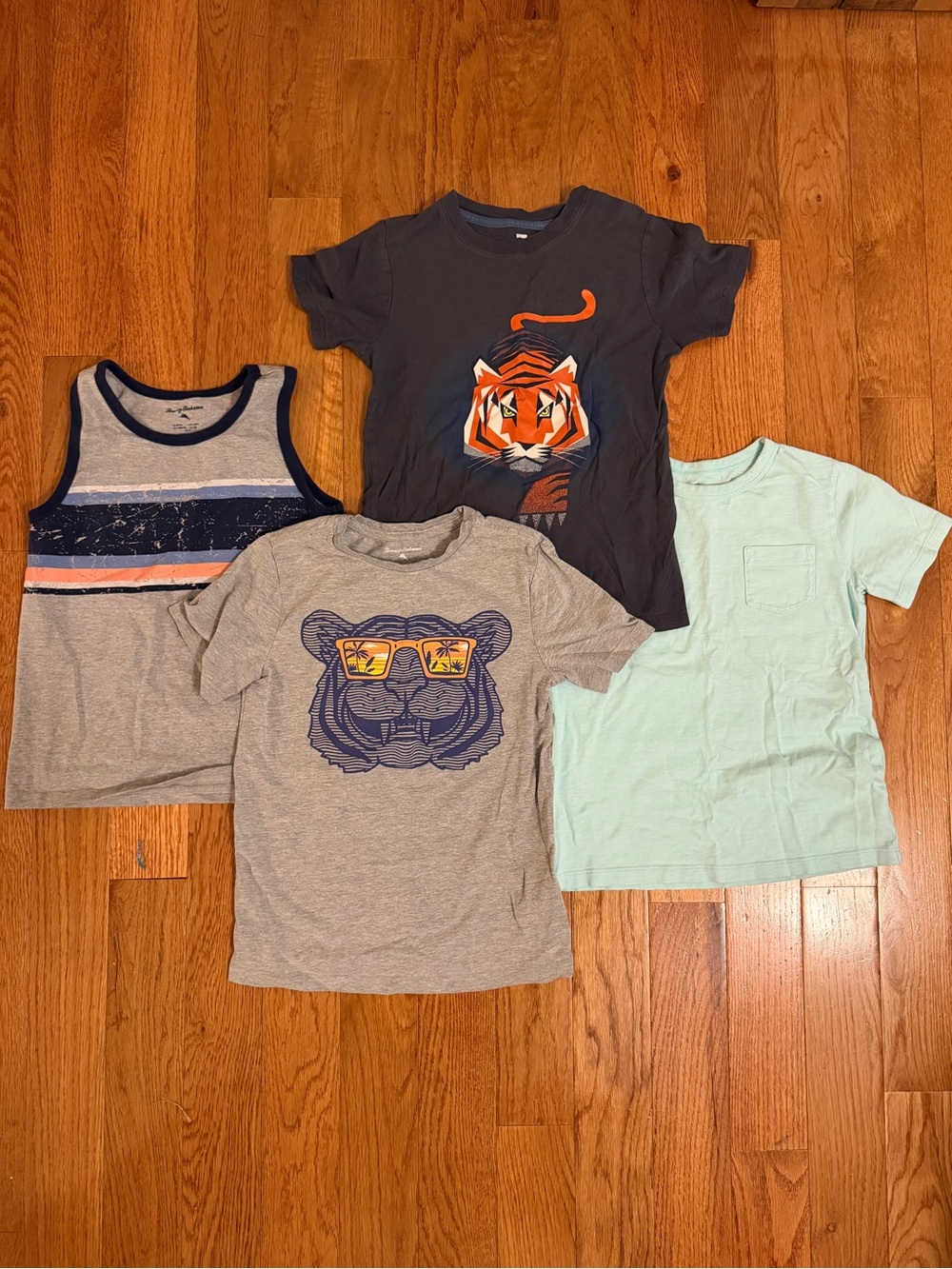 Lot of 4 Kids T-shirts Size 7 / 8 Tommy Bahama Tea Collection Crewcuts